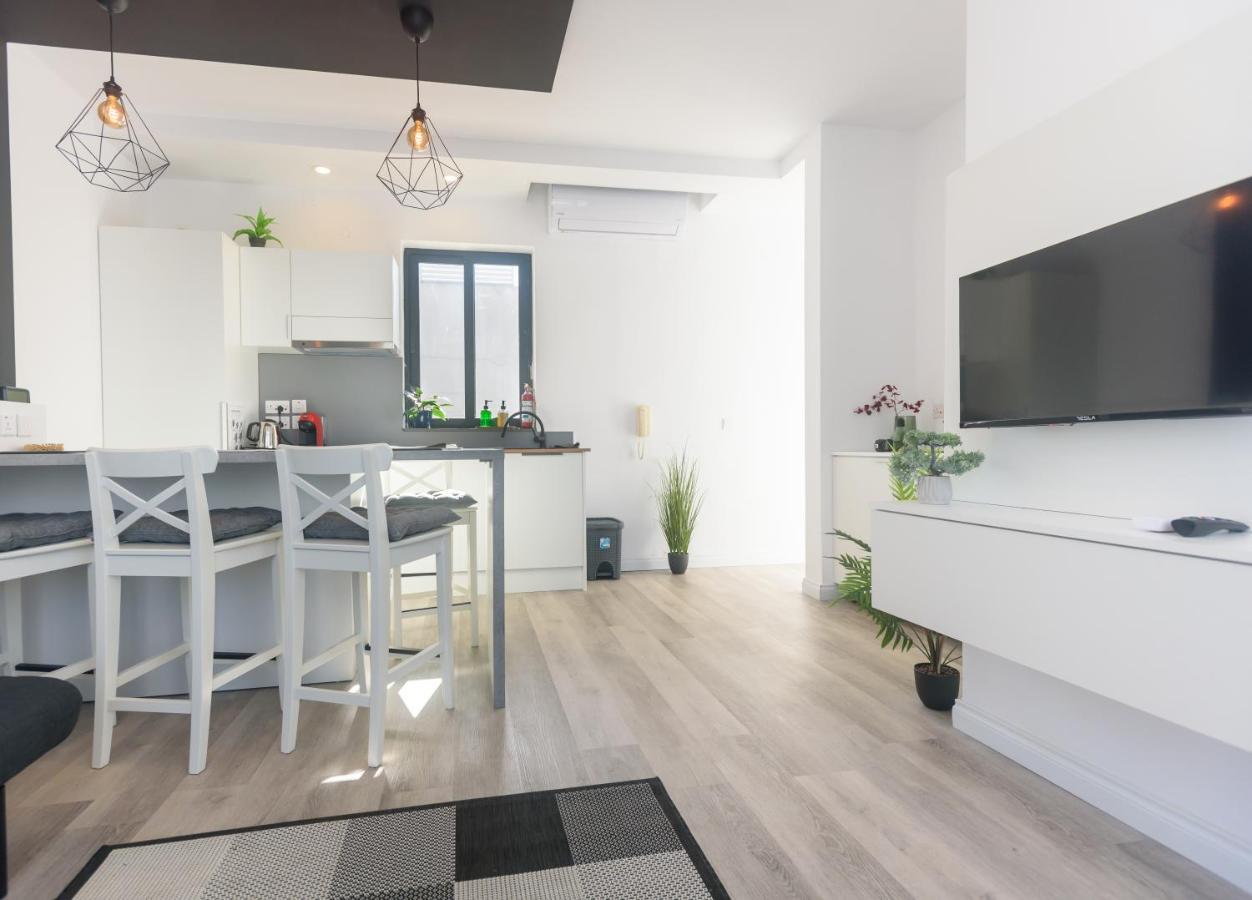 Sarah'S Penthouse In Sliema Lejlighed Eksteriør billede